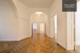 Splendid old building apartment with 4 balconies/loggias and elevator in Ku'damm top location - Hall