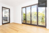 First-time-occupancy penthouse with roof terrace and lift in a quiet garden house - Balcony