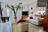 Fully equipped detached house for sale - Living area
